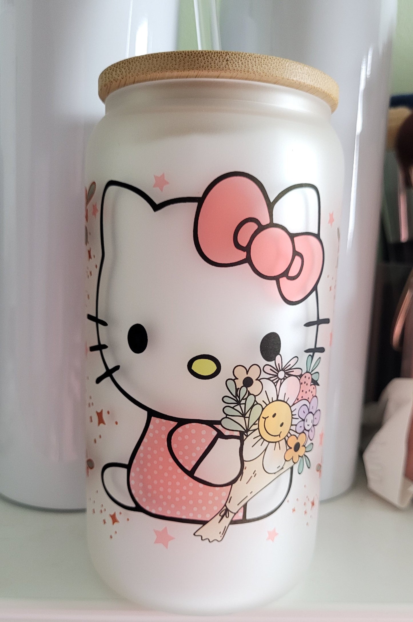 Hello Kitty Floral Glass Can