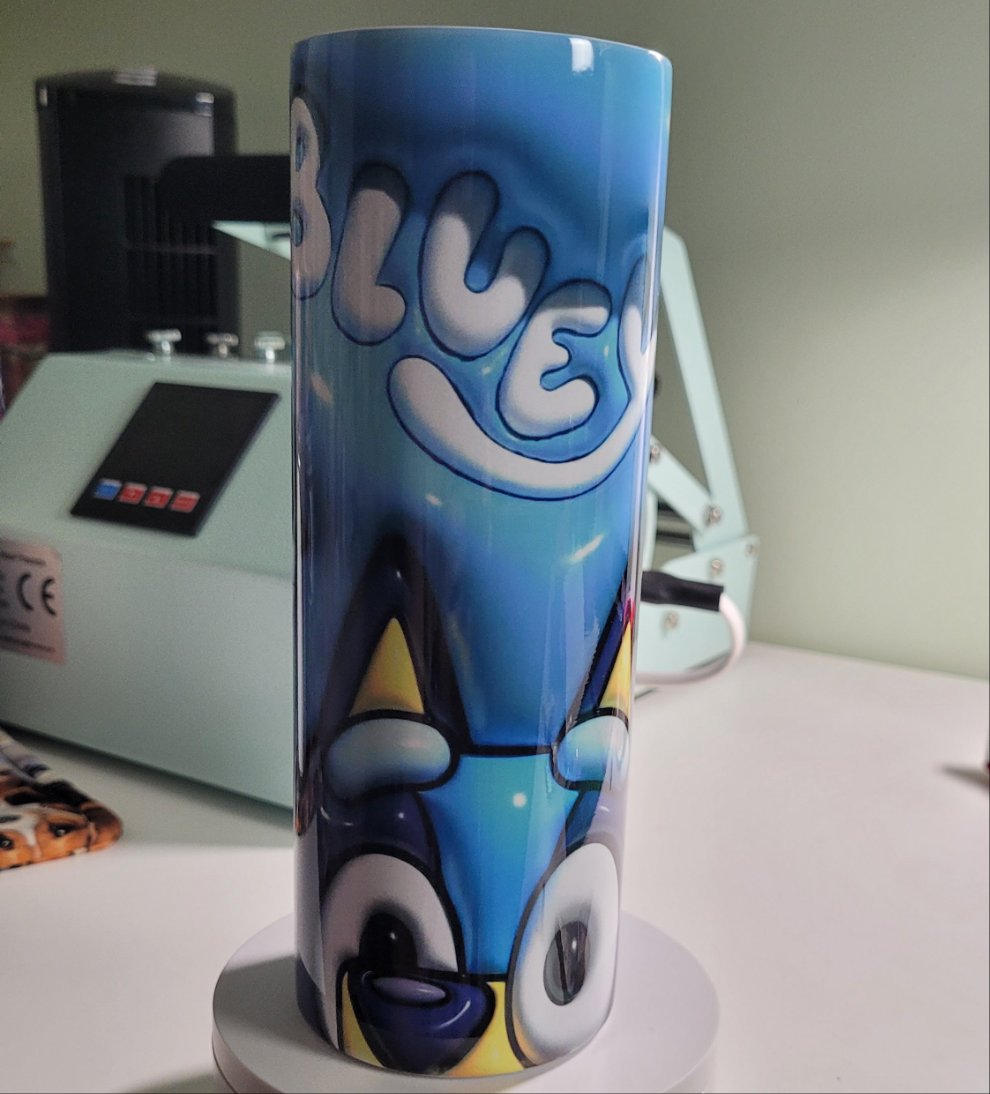 Bluey "3D" tumbler