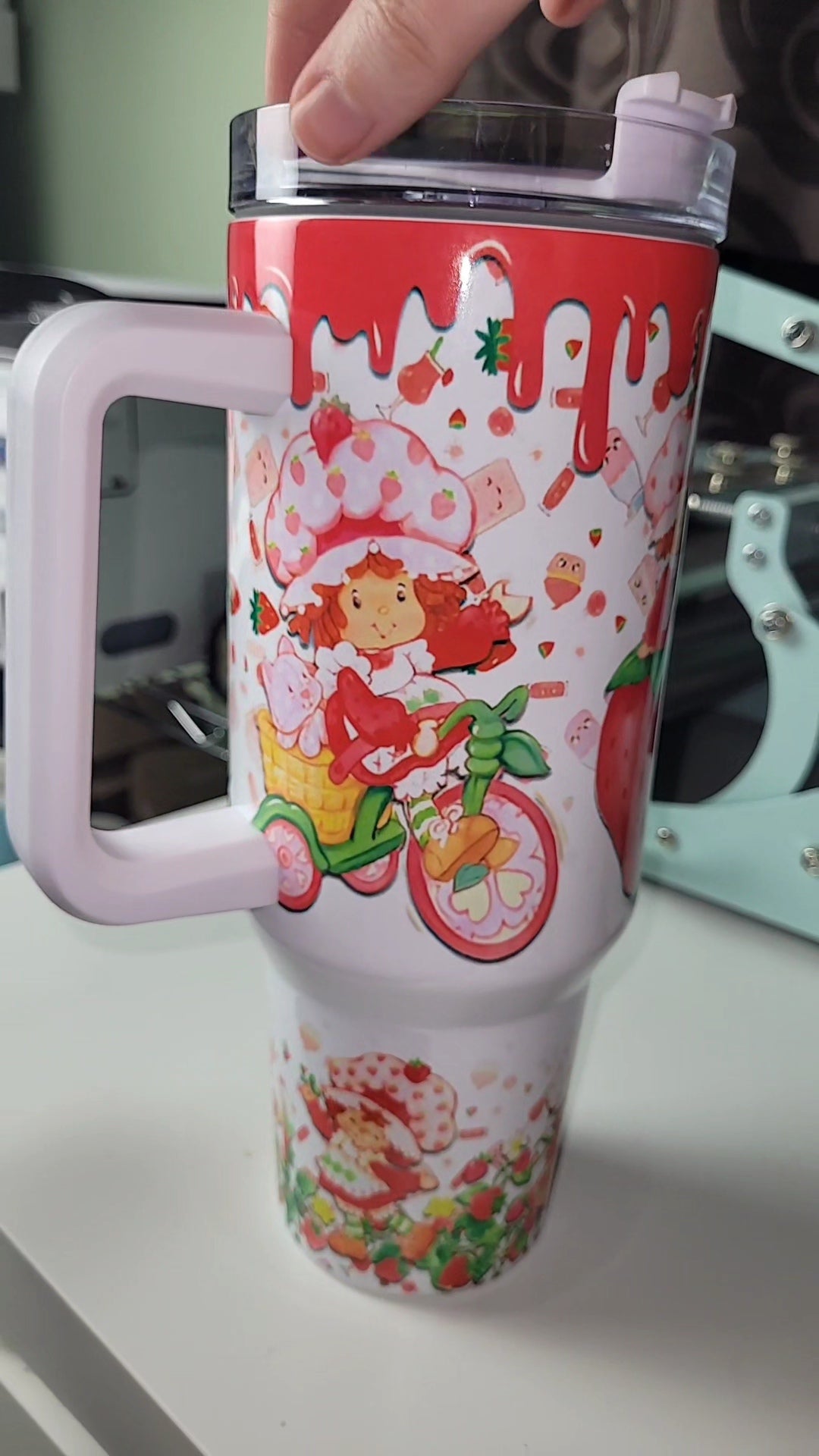 Strawberry Shortcake 80s 40oz tumbler