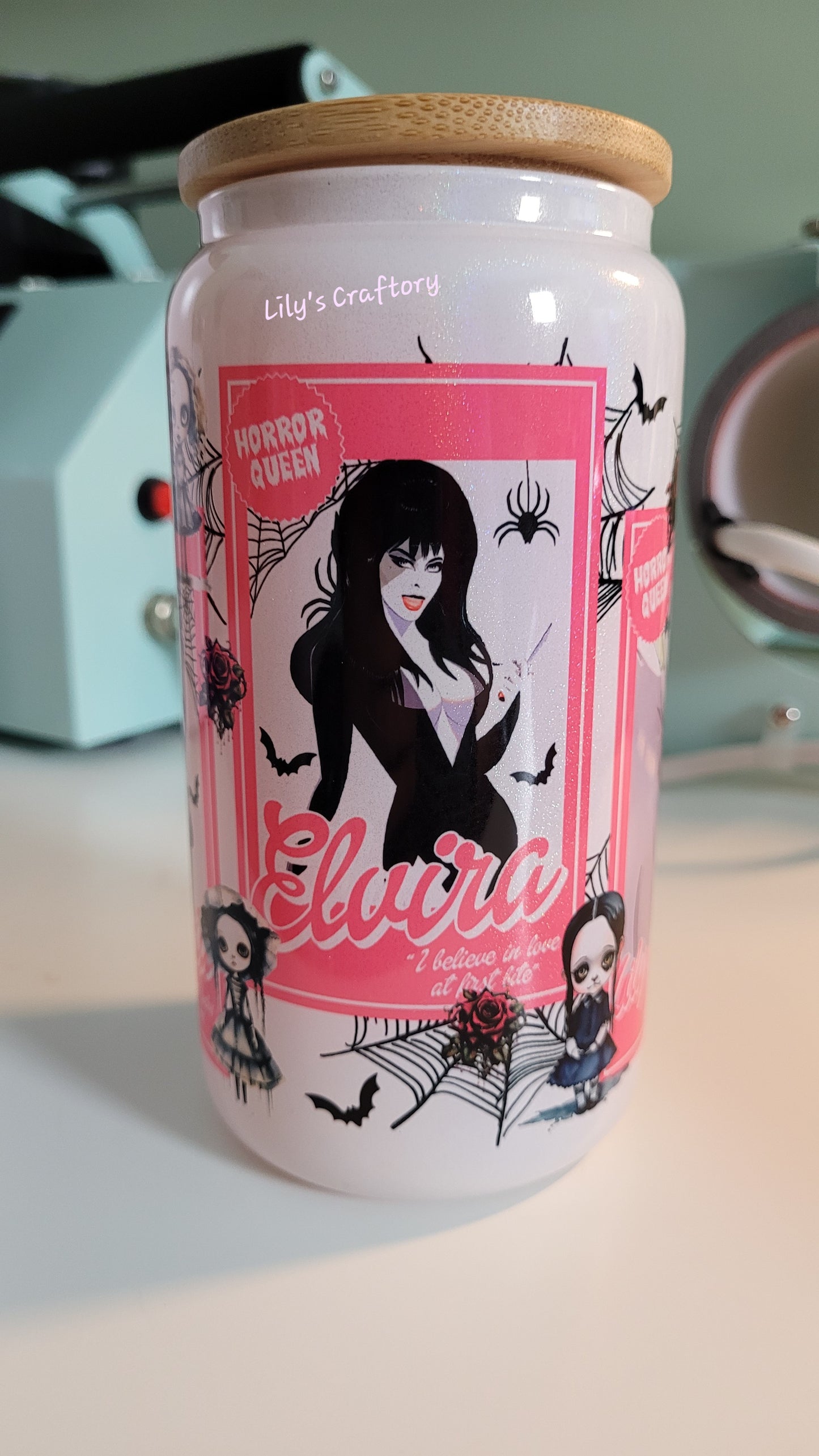 Horror Queen Glitter Glass Can