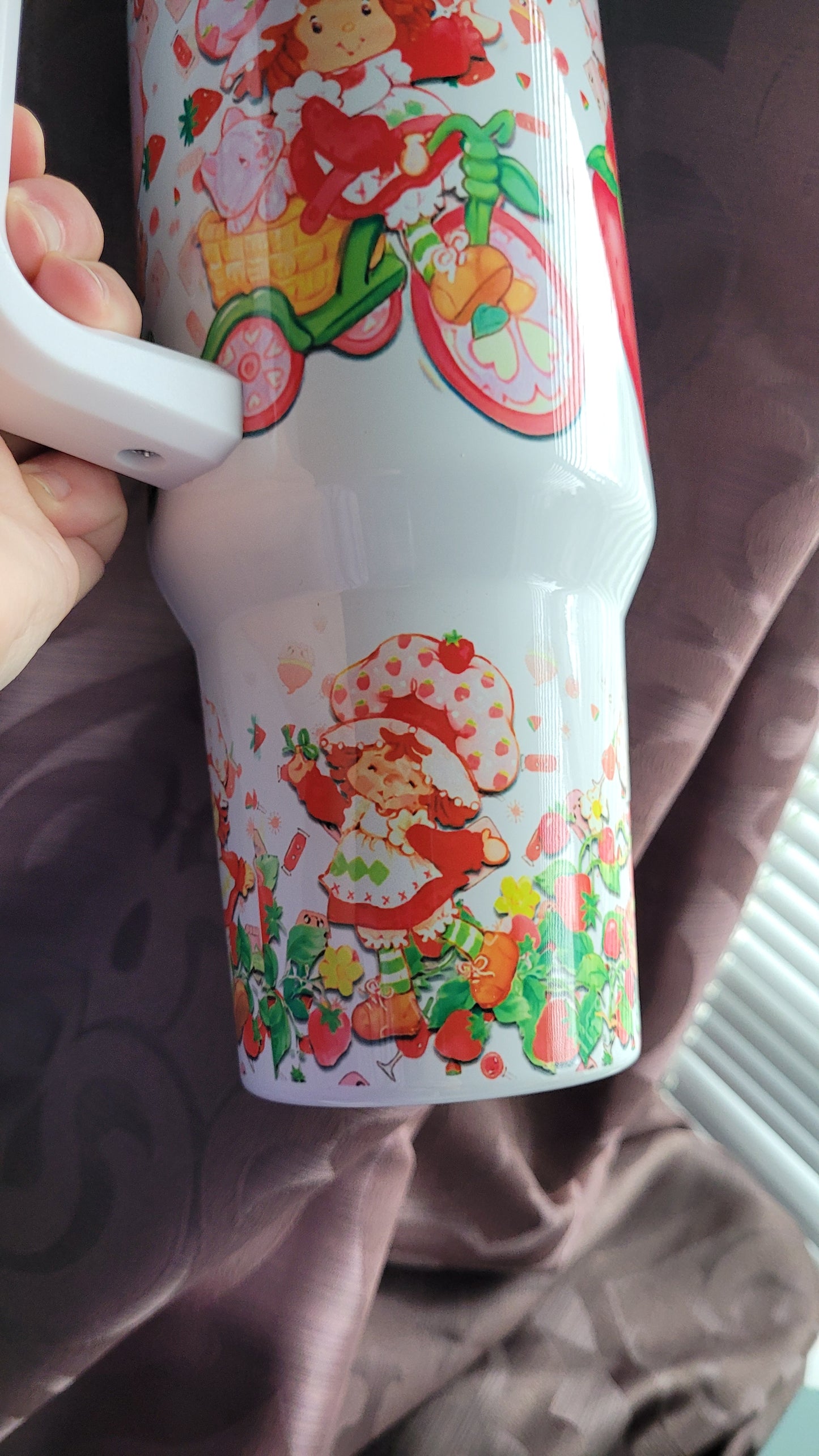 Strawberry Shortcake 80s 40oz tumbler